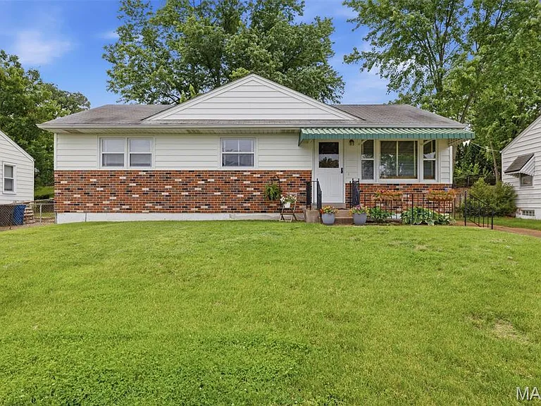 10840 Bernadine Dr — Photo 24
