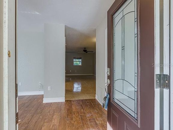 3rd image of 1586 Starfish St