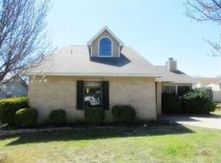 10013 Pack Saddle Trl, Fort Worth, TX 76108
