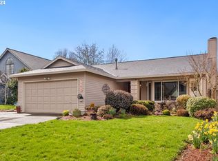 7105 SW 174th Ave, Beaverton, OR 97007