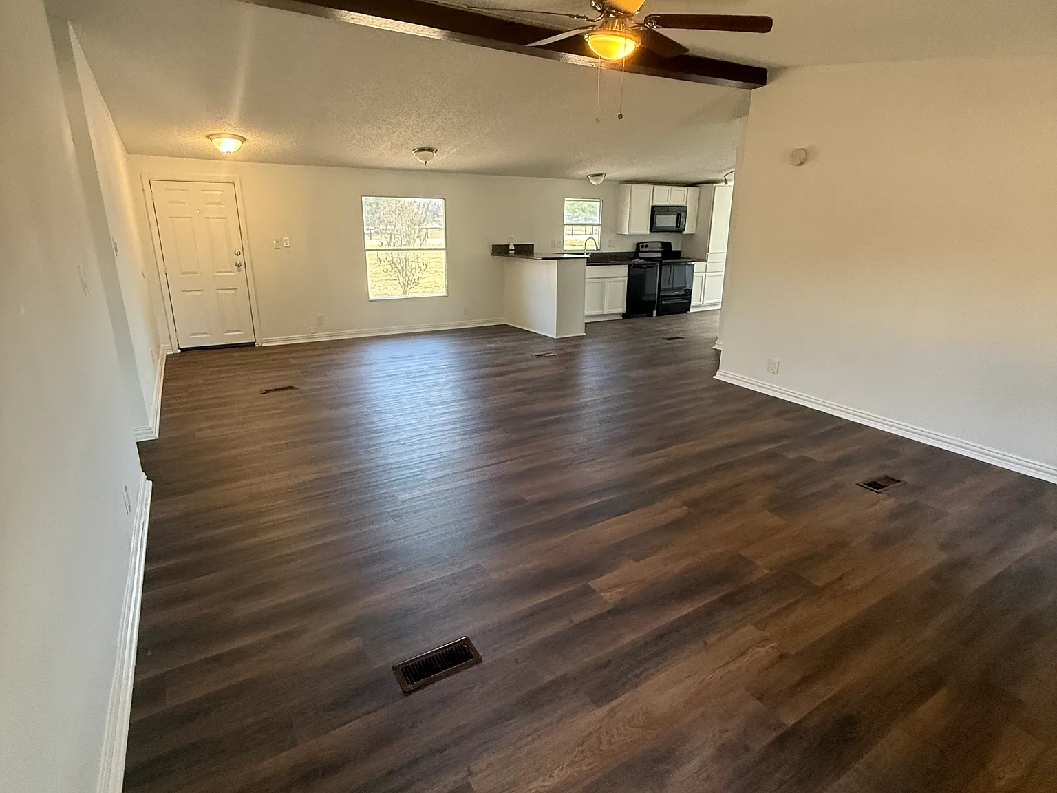 3 bed, 1568 sqft, $1,750 — Photo 4