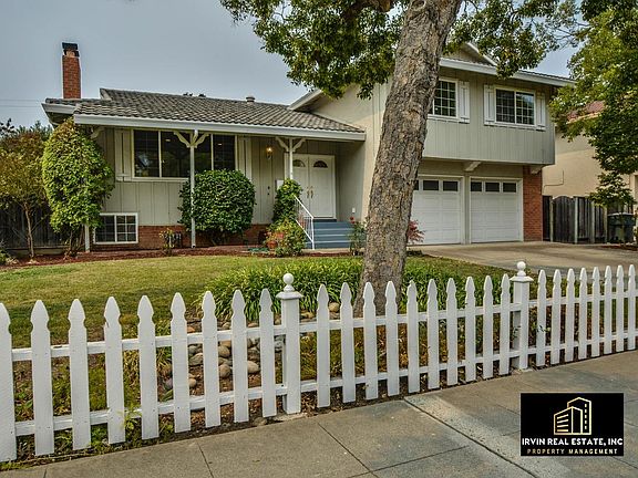 2nd image of 1613 Canary Dr