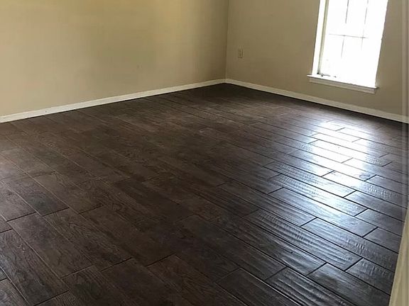 5th image of 10262 Williford Dr