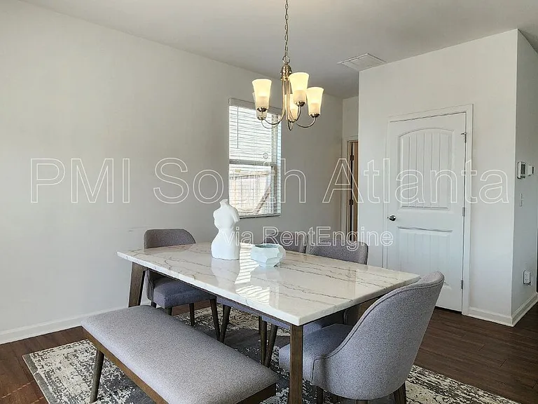 4040 Alveston Dr — Photo 13