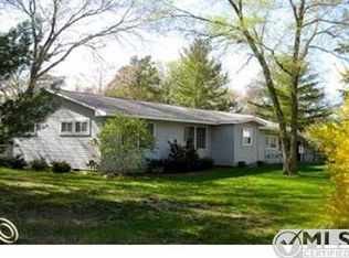 7038 Park St, Caseville, MI 48725