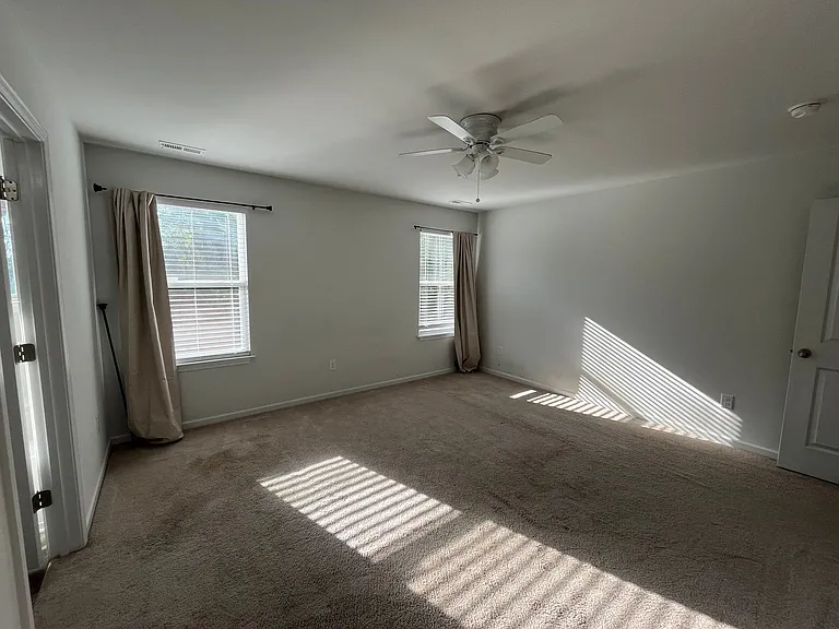 751 Stradleigh Ct — Photo 18