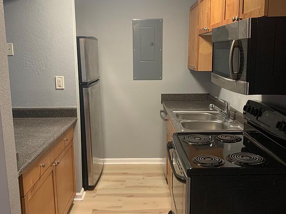 4th image of 629 Delaney Ave APT 20