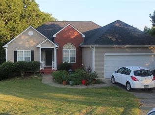 1611 Alcovy Ridge Ct, Dacula, GA 30019