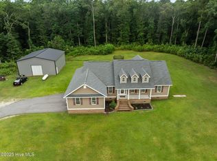 569 S Dobson Chapel Rd, Kenansville, NC 28349