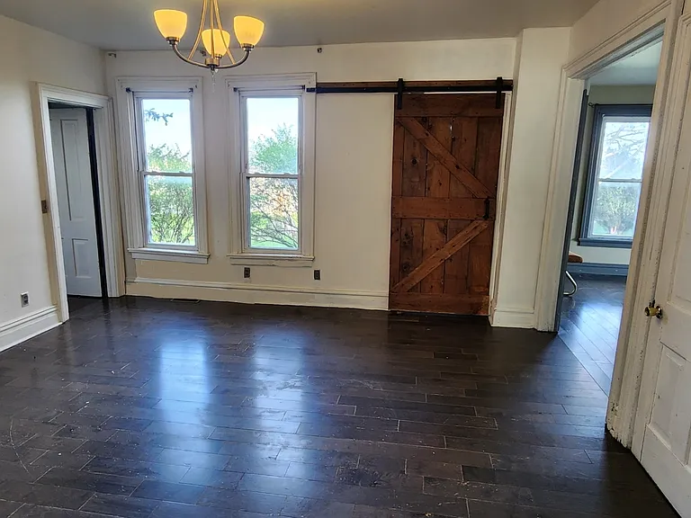 915 N Somonauk Rd — Photo 4