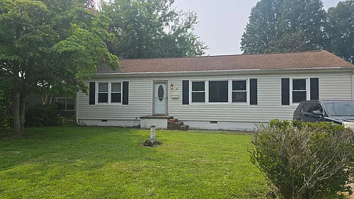 14 Eastmoreland Dr Photo 1