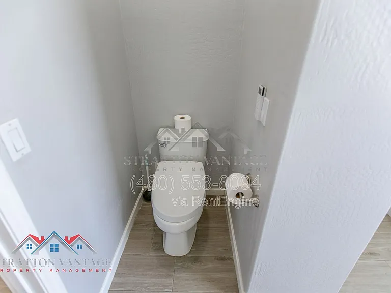 3068 E Ravenswood Dr — Photo 21