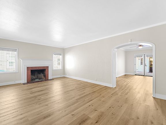 2nd image of 628 Bristol Ave