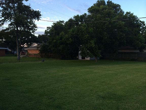 Huge back yard