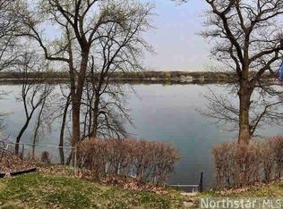 6545 Eagle Lake Dr, Osseo, MN 55369
