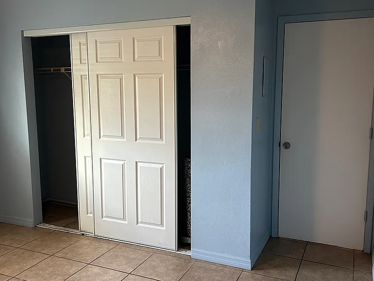 1953 Palm Way #A — Photo 13
