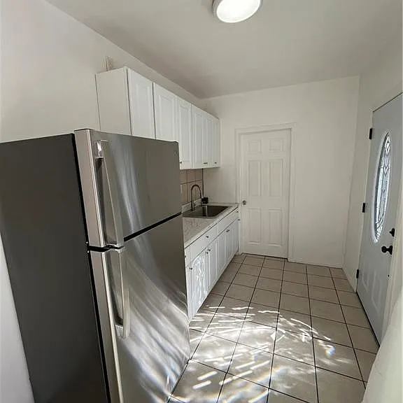 8561 Orion — Photo 12