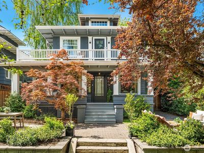 2833 10th Avenue E, Seattle, WA, 98102