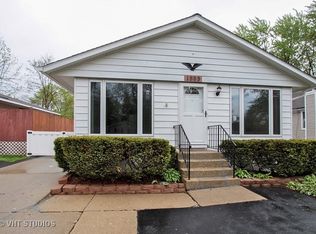 1503 Idlewild Dr, Round Lake Beach, IL