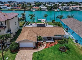 11800 7th St E, Treasure Island, FL 33706