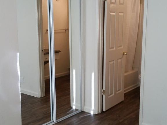 4th image of 1305 Sunny Ct