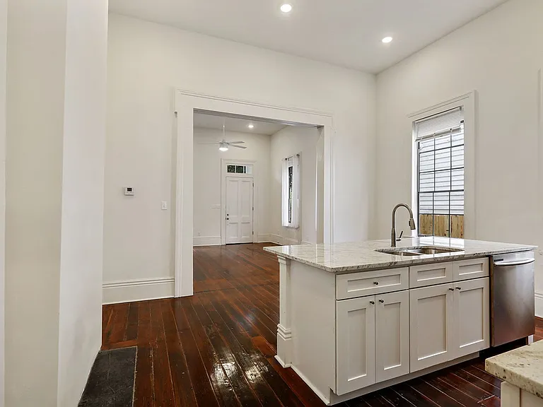 2123 S Liberty St — Photo 18