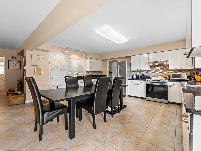 7080 Lucas Rd — Photo 17