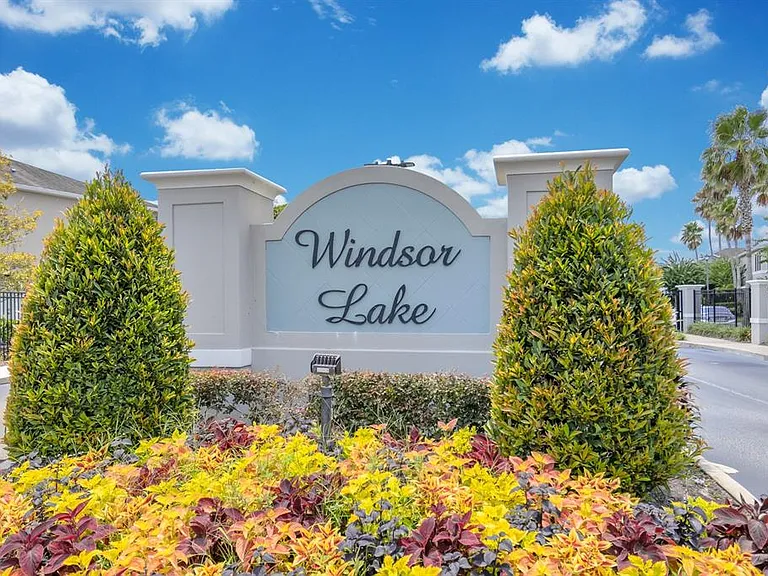 4210 Windsor Lake Cir — Photo 39