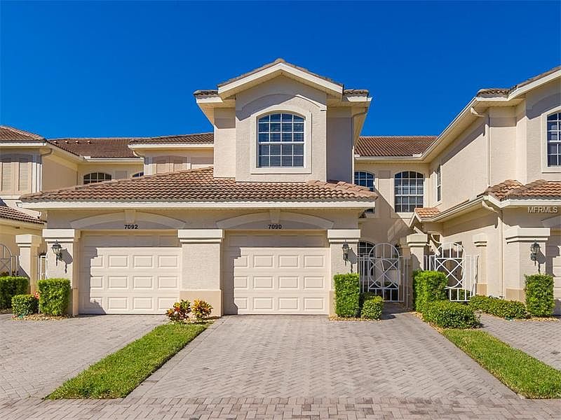 1st image of 7090 Prosperity Cir #1105