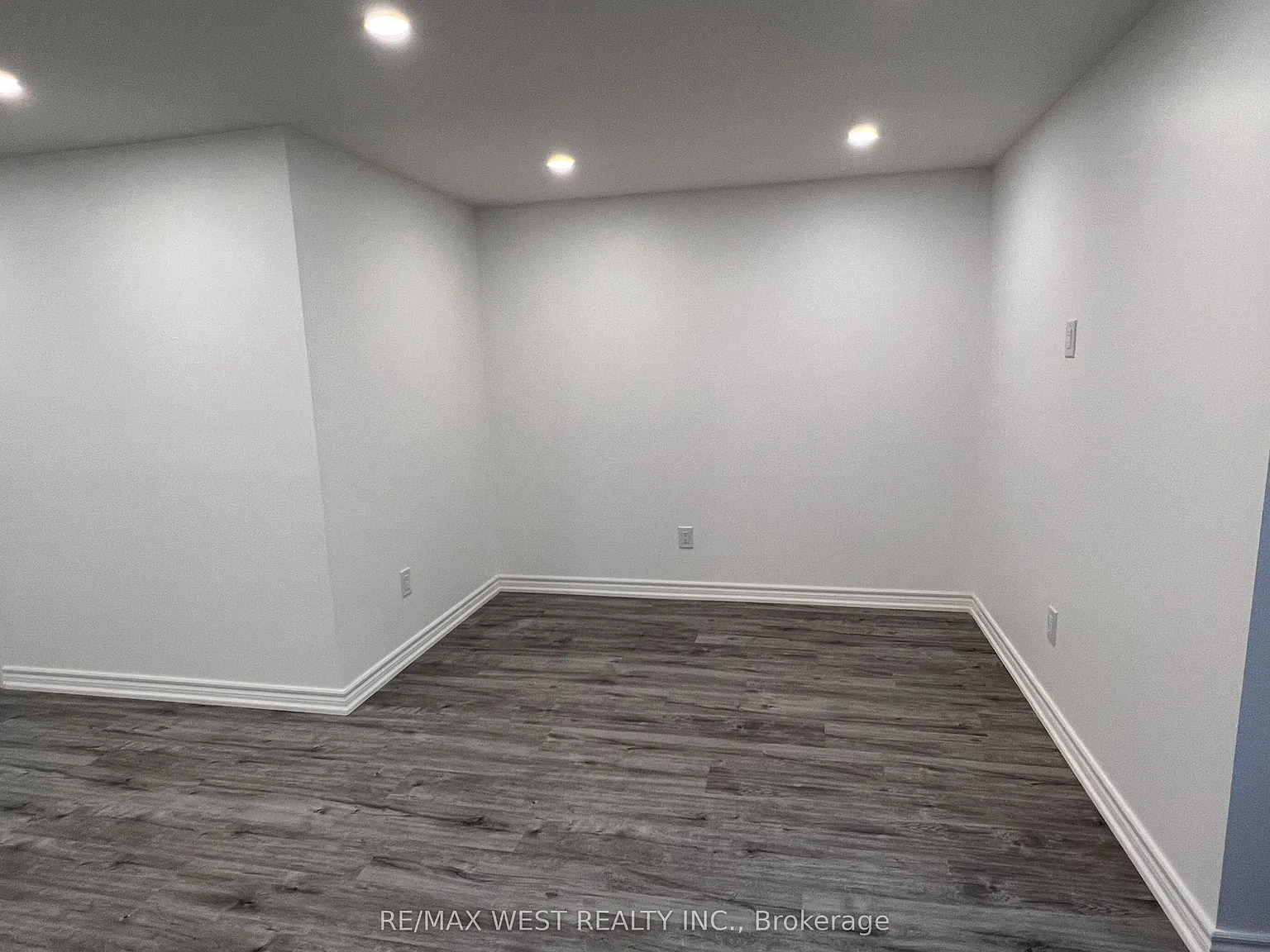 1 bed, $1,400 — Photo 4