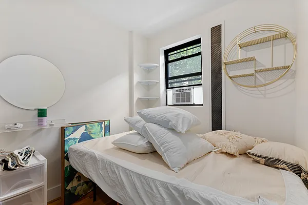 Rented by Dalan Rentals | media 22