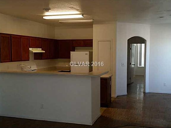 4th image of 2528 Rainbow Cactus Ct #0