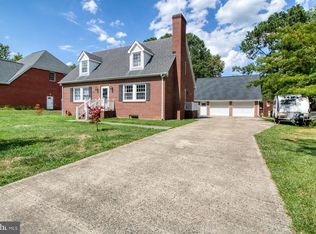 109 Sussex St, Fredericksburg, VA 22405