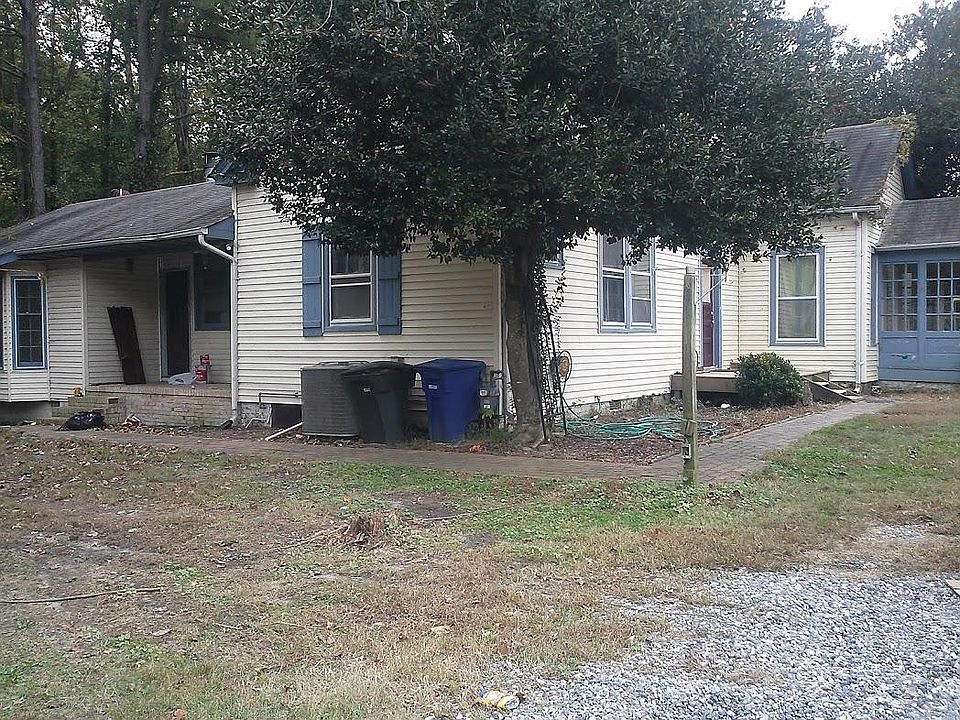 1st image of 14 Normandy Ln