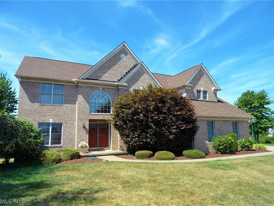 1st image of 21864 Fairfield Pl