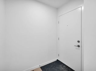 7017 Rosenthal Dr NW #G, Edmonton, AB T5T 7L4