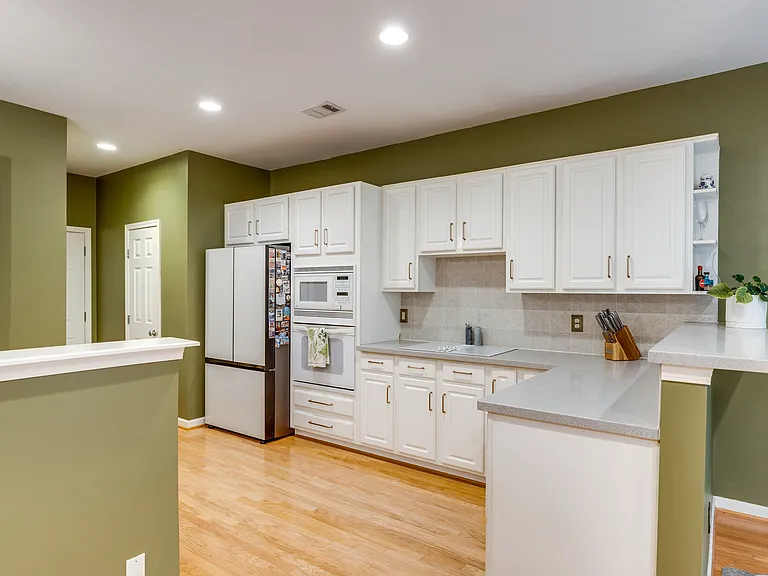 317 Deep Woods Cir — Photo 26