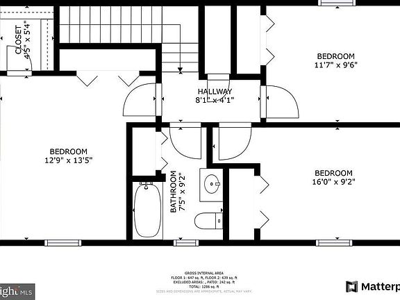 5th image of 354 Main St