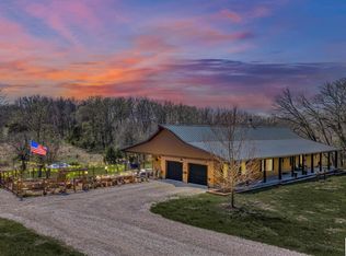 31663 Sun Valley Dr, Sedalia, MO 65301