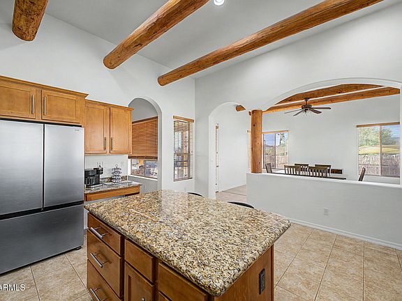 3rd image of 1120 E CIRCLE MOUNTAIN Road