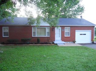 1412 Lynhurst Dr, Bowling Green, KY 42101