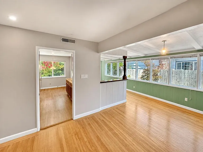 4549 Lippi Pkwy — Photo 5