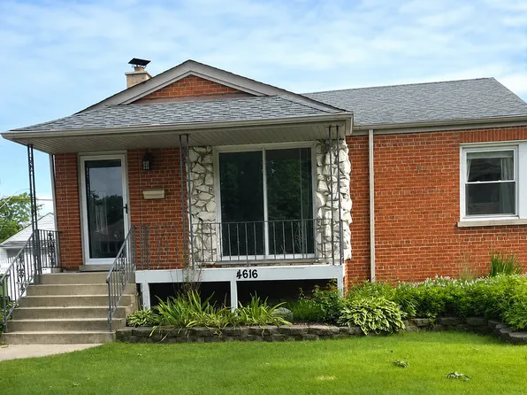 4616 W 97th Pl, Oak Lawn, IL 60453