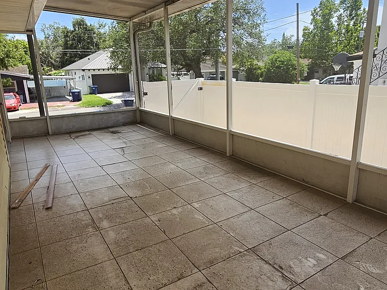 3301 W Nassau St — Photo 10