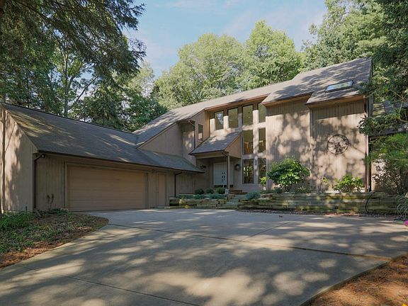 6862 Windsong Way-102