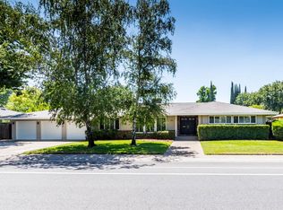 4760 American River Dr, Carmichael, CA 95608