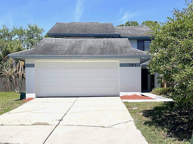 1st image of 356 Amethyst Ct