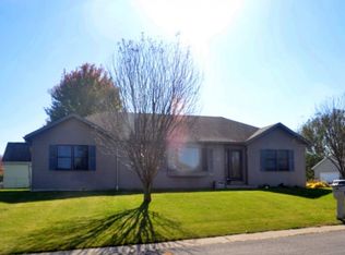 505 5th Ave NE, Plainview, MN 55964