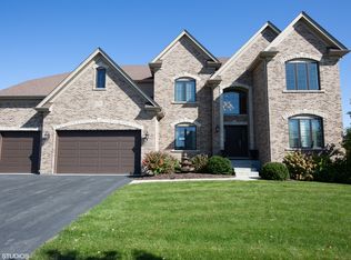 27021 Thornwood Blvd, Plainfield, IL 60585