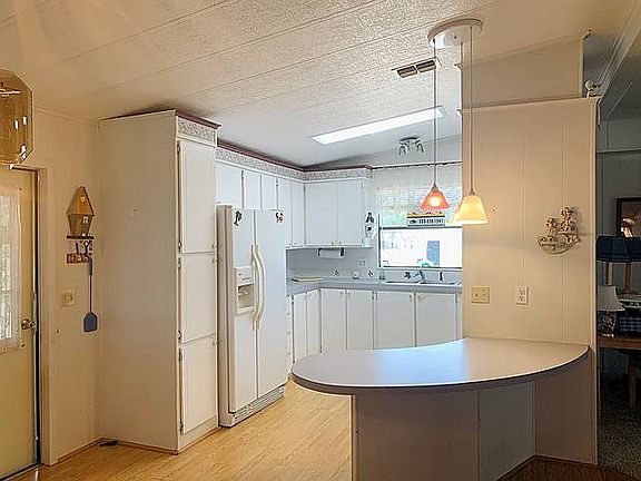 5th image of 2035 Grand Traverse Cir #Q19